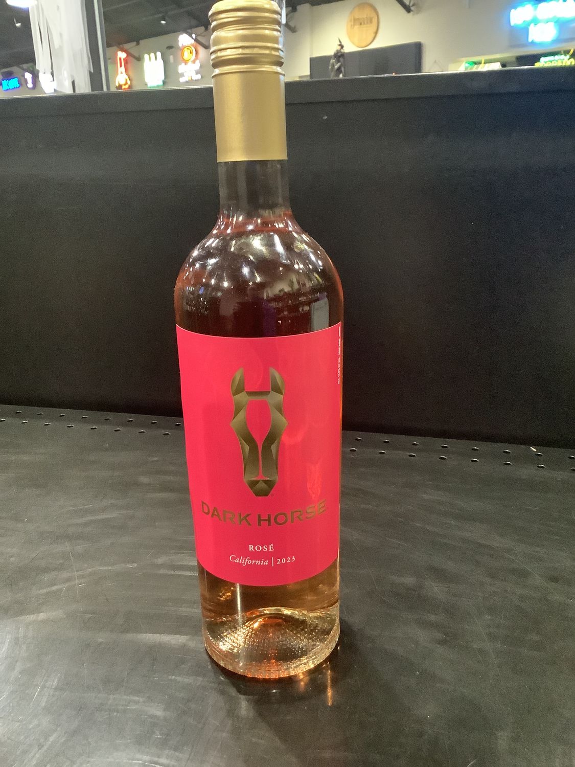 DARK HORSE ROSE, 750ML