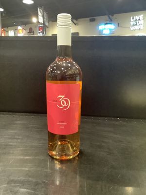 LINE 39 ROSE, 750ML