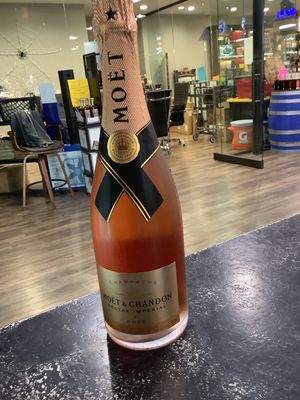 MOET &amp; CHANDON NECTAR IMPERIAL ROSE, 750ML