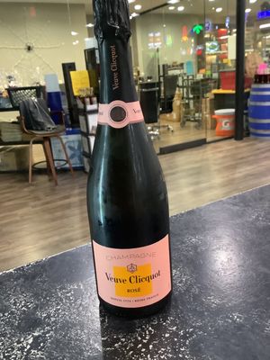 VEUVE CLICQUOT ROSE, 750ML