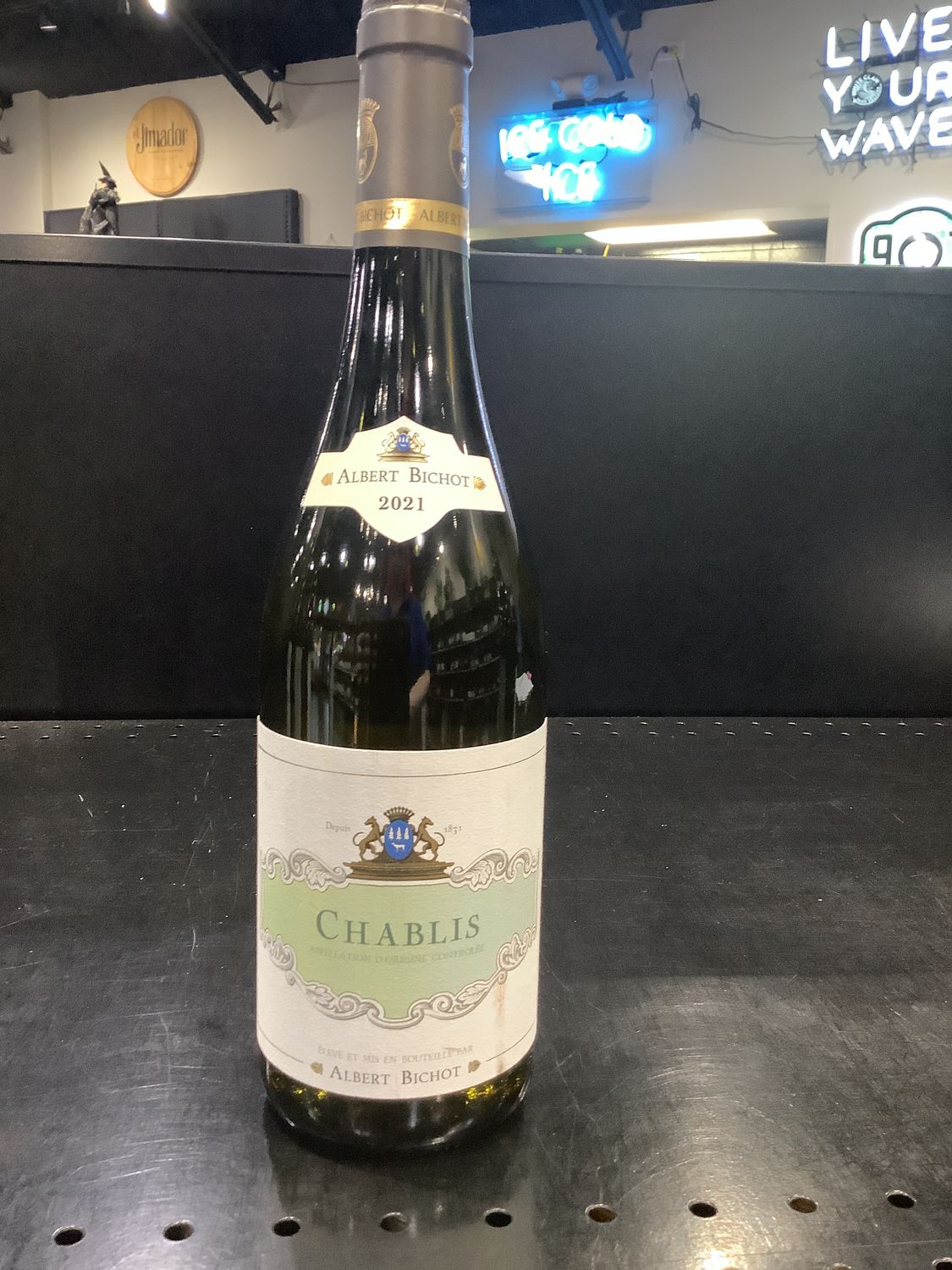 ALBERT BICHOT CHABLIS, 750ML