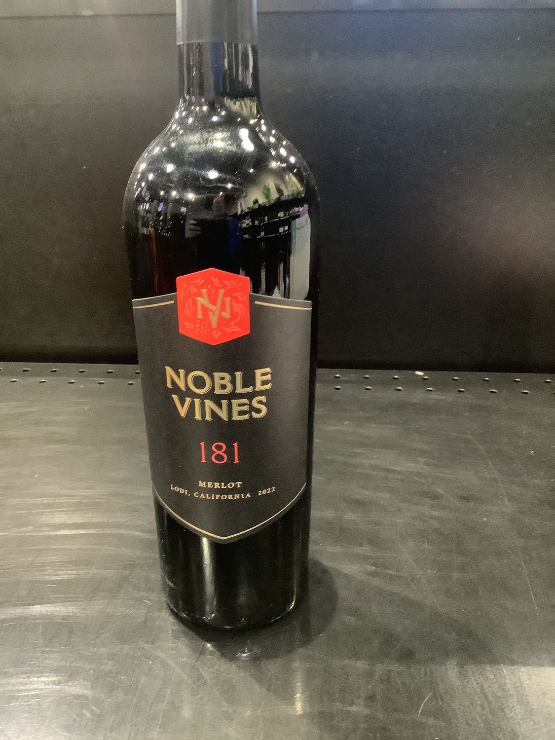 NOBLE VINES 181 MERLOT, 750ML