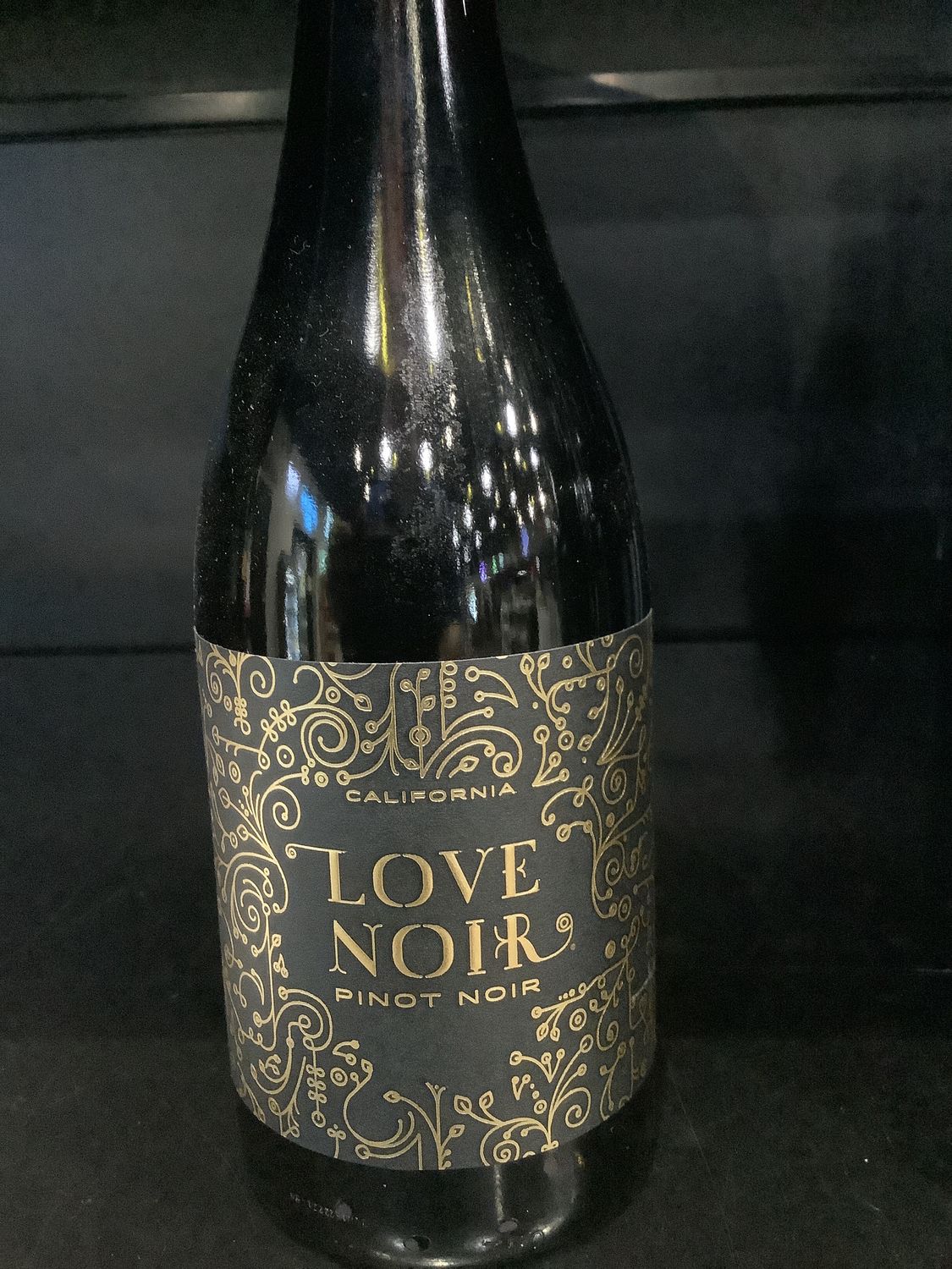 LOVE NOIR PINOT NOIR, 750ML