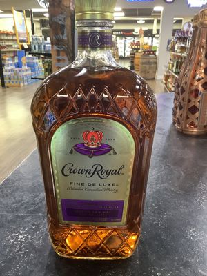 CROWN ROYAL WHISKY, 1.75L