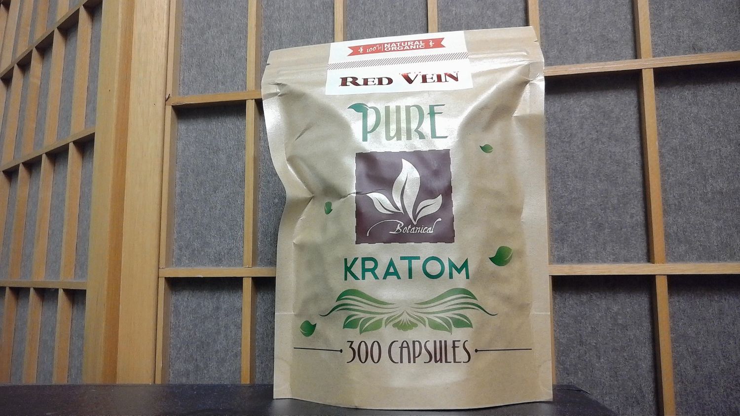 Pure 300 Capsules (Red) - Kratom