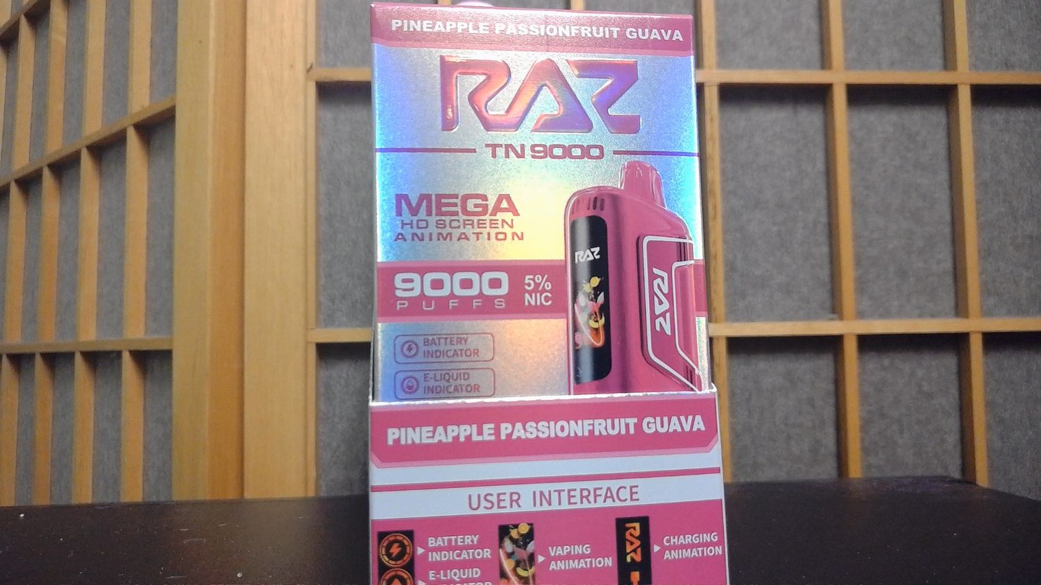 RAZ - Pineapple Passionfruit Guava- 9000 puff