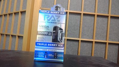 RAZ - Triple Berry Ice - 9000 puff