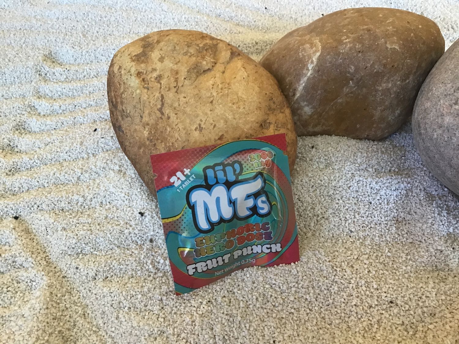 Lil' MFs Fruit PunchMushrooms Tabs