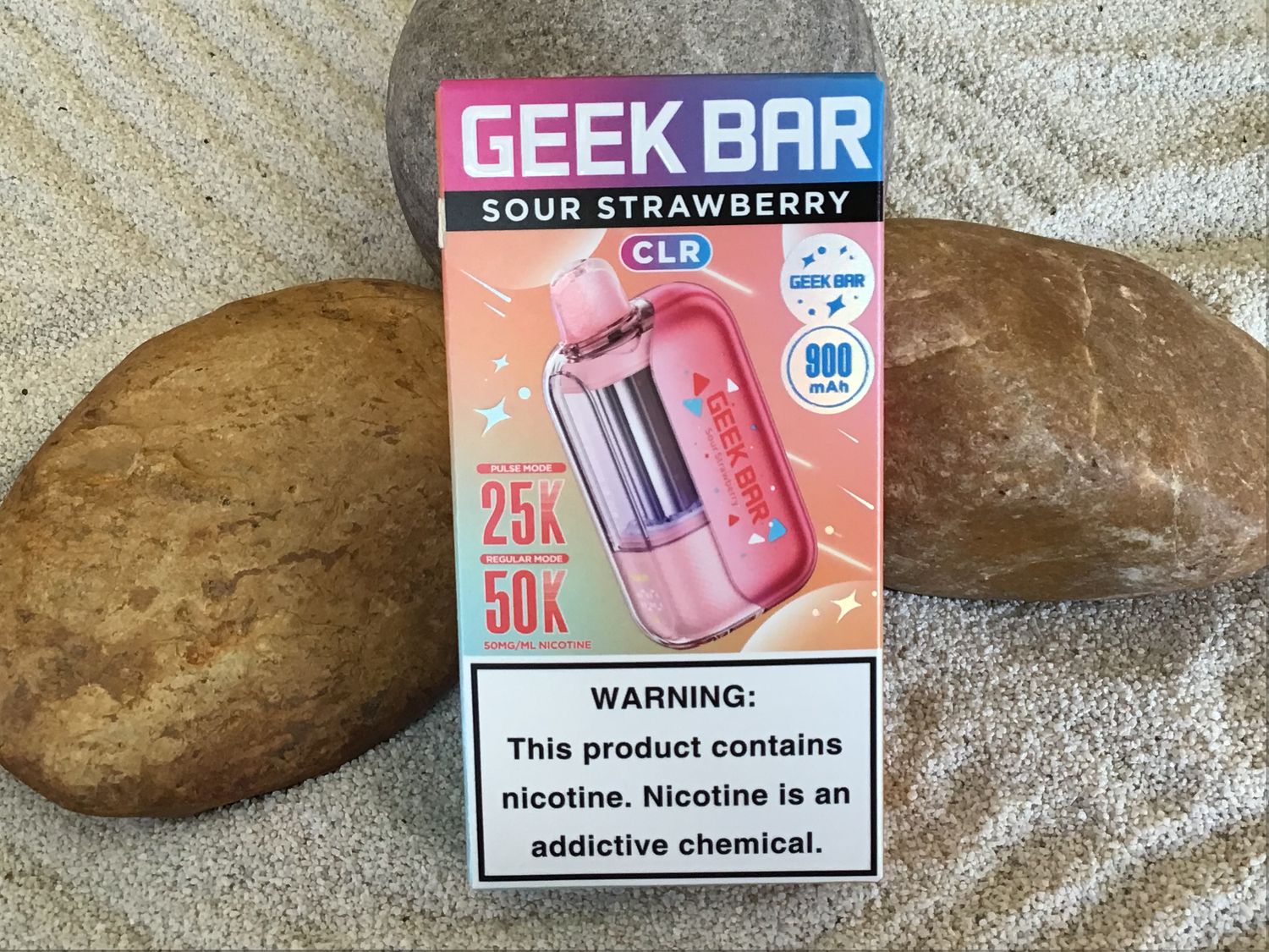 Geek Bar CLR Sour Strawberry 50k