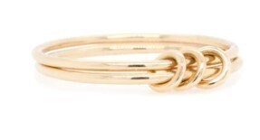 Ring- 14k 2 thin rings w. 3 jump rings (sz 6)