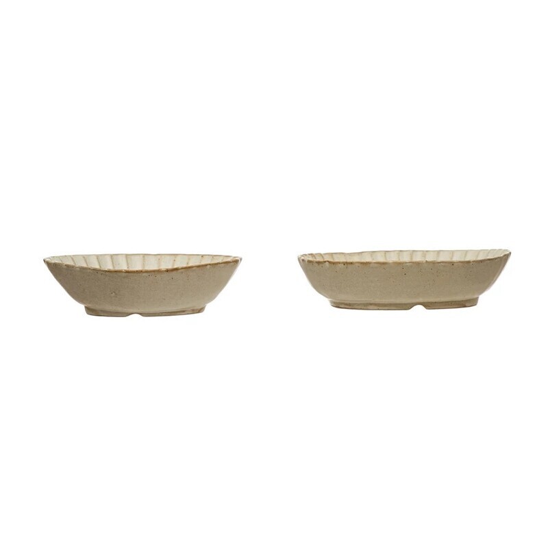 Stoneware Dish, Scalloped Edge
