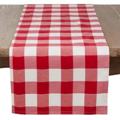 Tablecloths and Runners