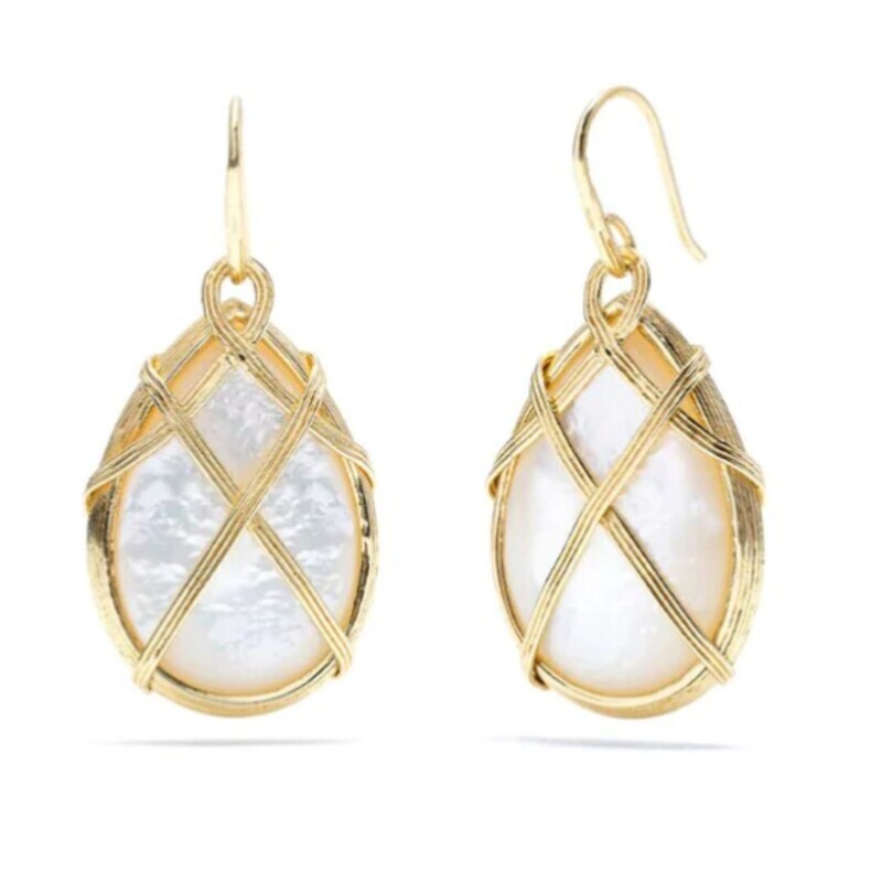Ocean Goddess Drop Earrings, Gold w. Mother of Pearl