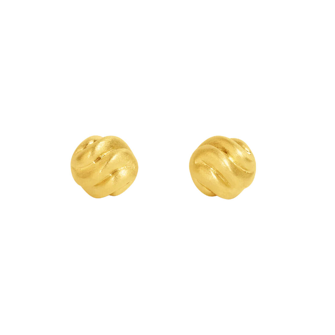 Forme Studs