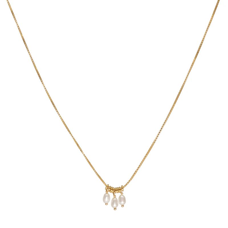 Necklace- Pearl Trio