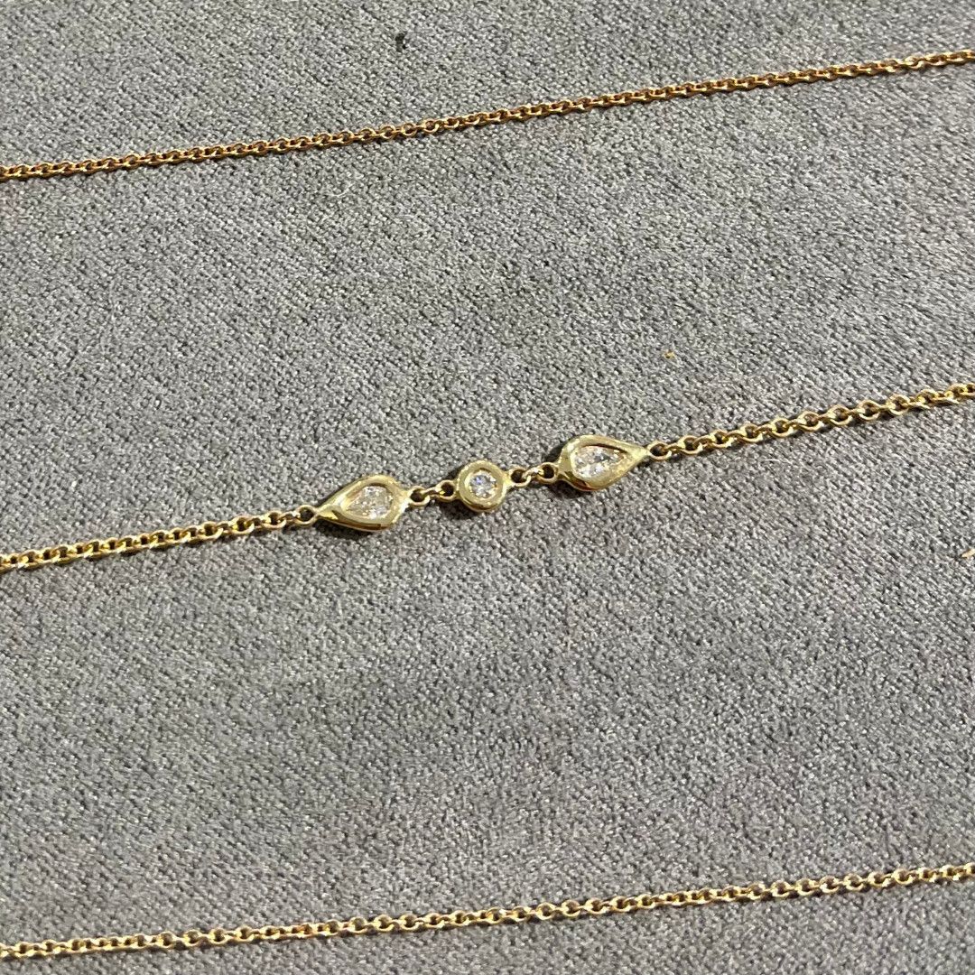Bracelet- Teardrop Round Teardrop Diamond Bracelet