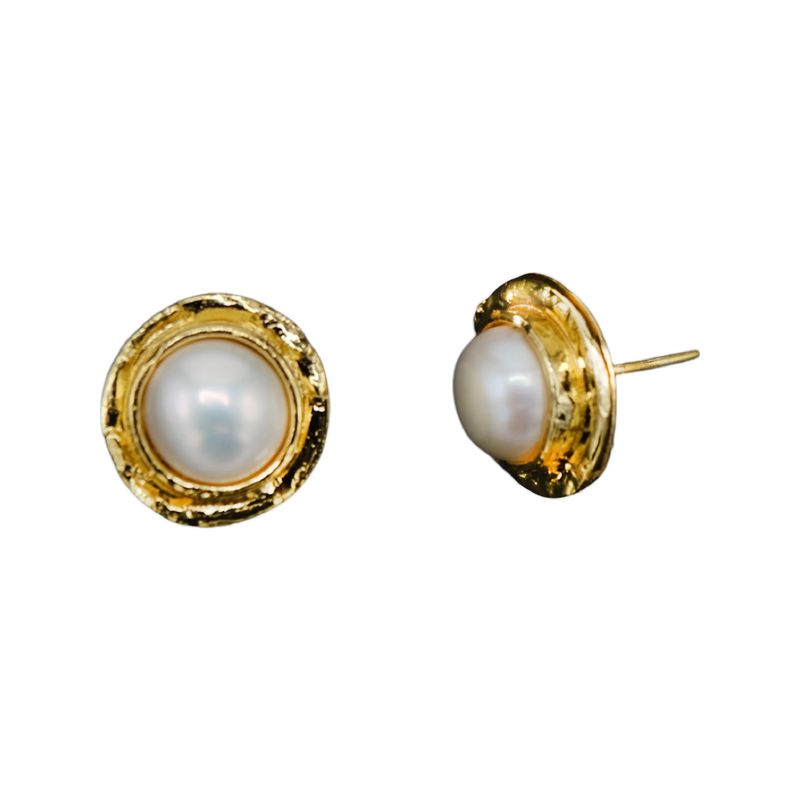 9mm Pearl Bezel Post Earring