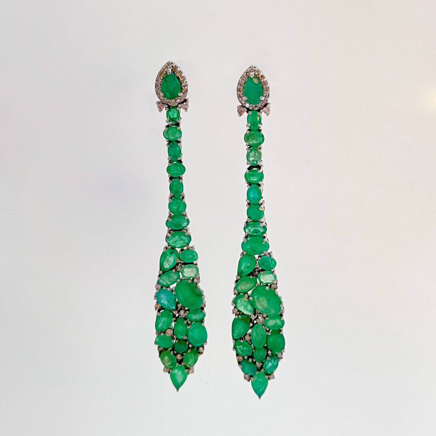 Long Thin Emerald Teardrop