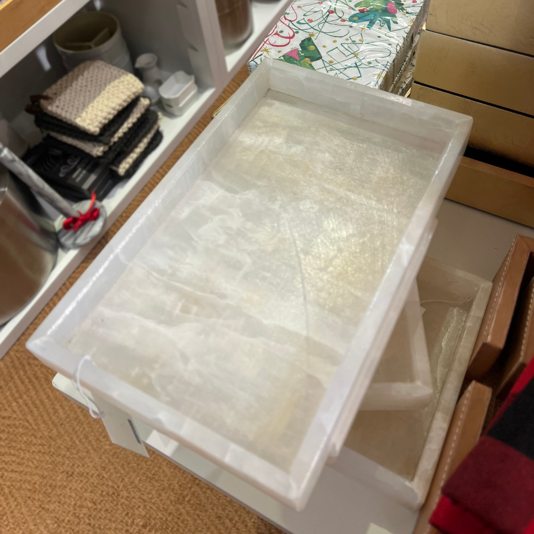 Tray Rectangular White Onyx
