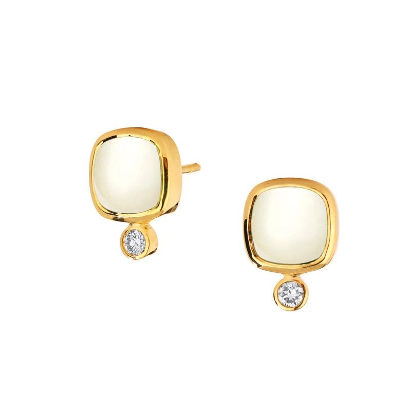 18k White Agate Sugarloaf Earrings w. Dia