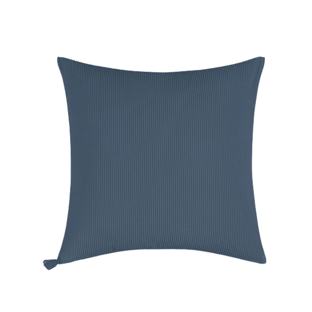 Remo 22x22 Pillow w. Insert-, Color: Sea