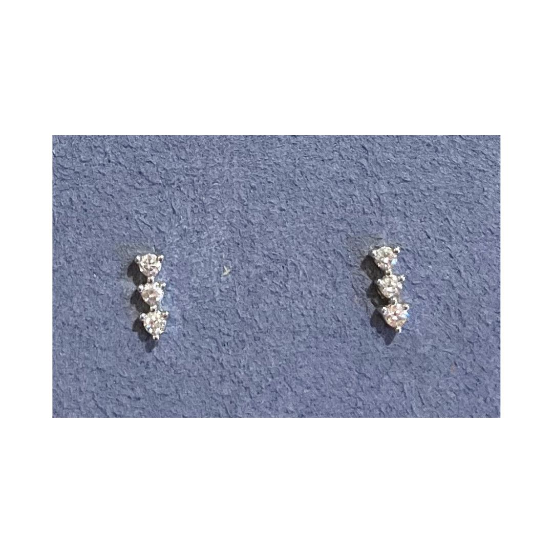 Earrings- DC Vivian Lily Bar Stud, WG