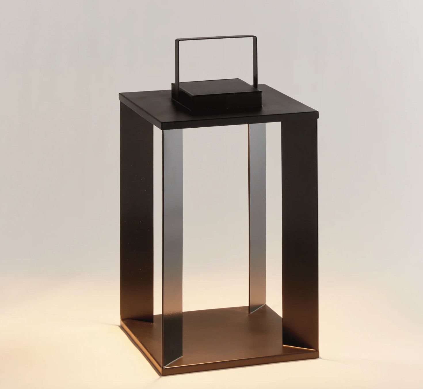Hanley Solar Lantern 18&quot; Bk
