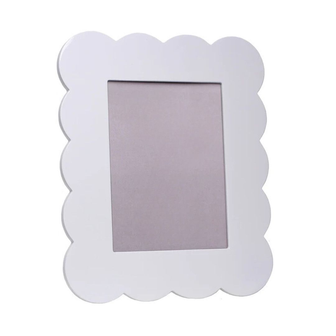 5x7 White Lacquer Frame