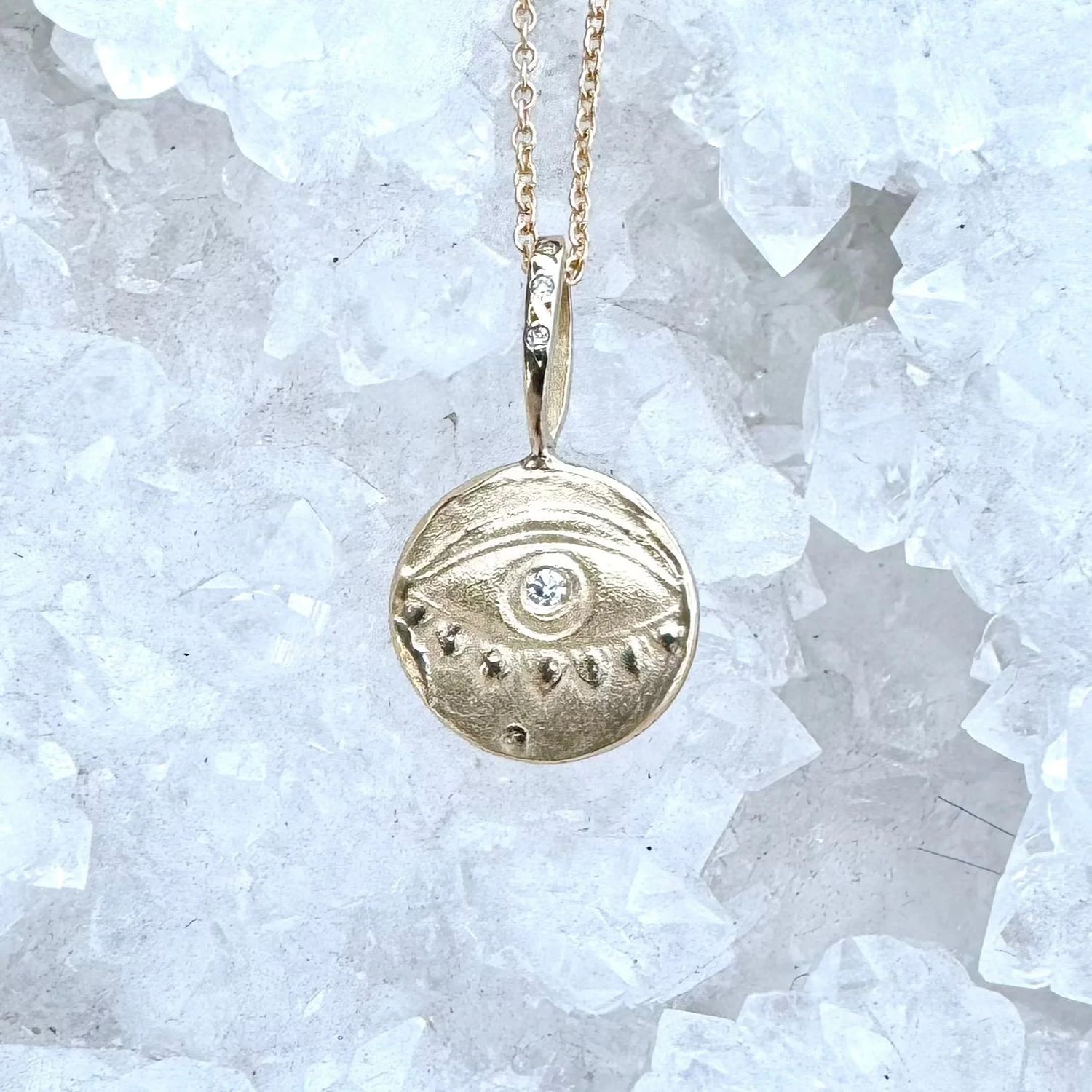 Necklace- 14k The Shield Artifact, 18&quot;