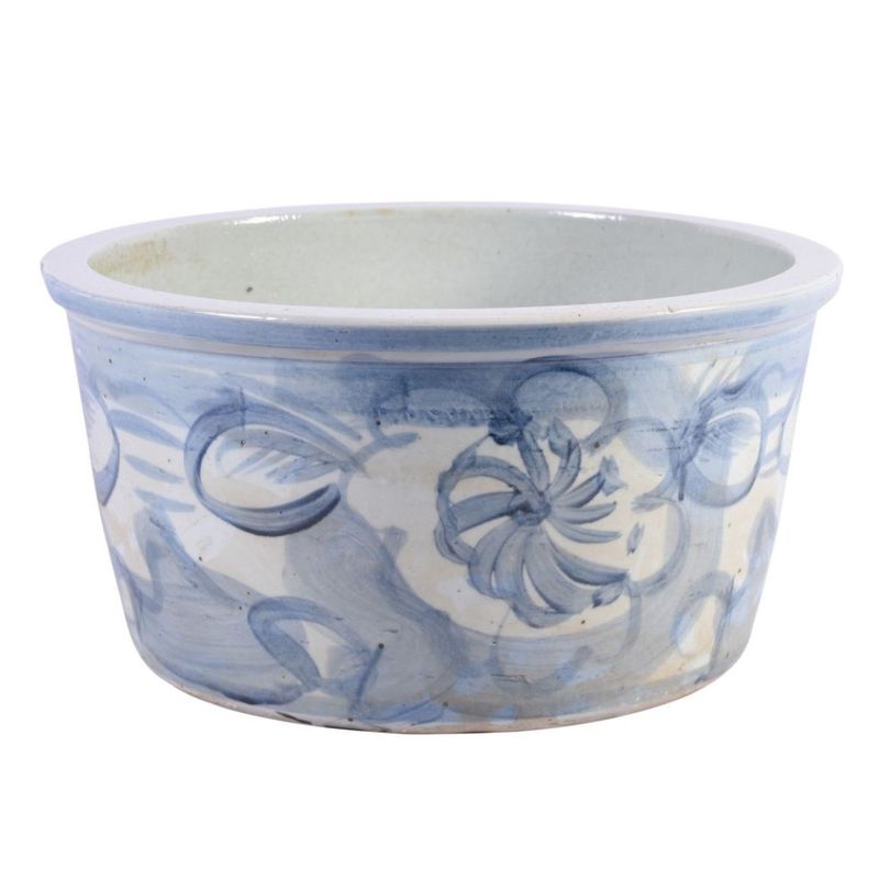 B/W Twisted Flower Pot (16x16x9"H)