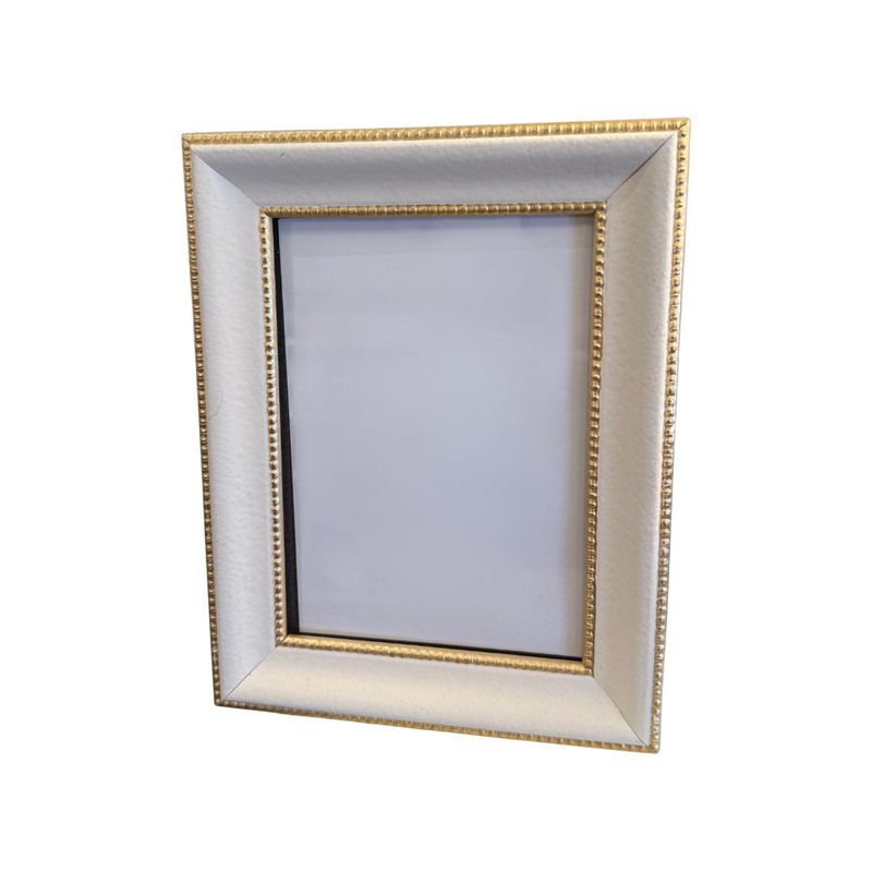 5x7 White w. Gold Beads