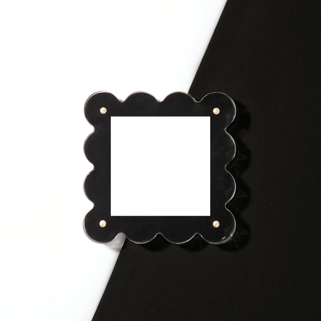 Scallop Mini Acrylic Frame-, Color: Black