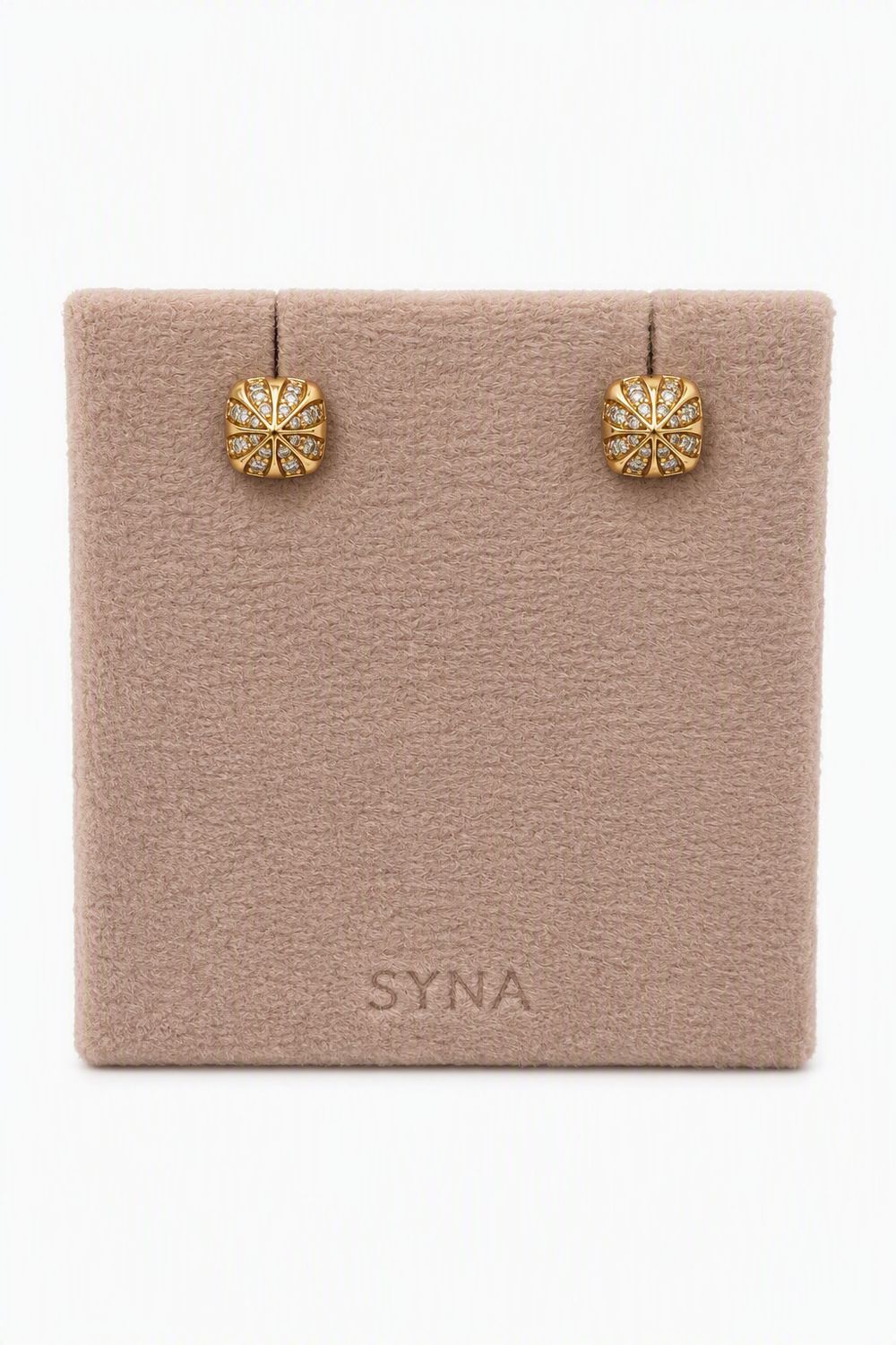 Earrings- 18k Mogul Sugarloaf Flower Dia .3ct