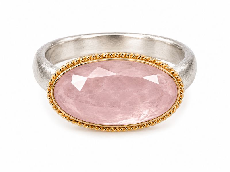 Ring- OAK Morganite, 9.4ct, SS, 18k, sz 6.5 Ring- OAK Morganite, 9.4ct, SS, 18k, sz 6.5