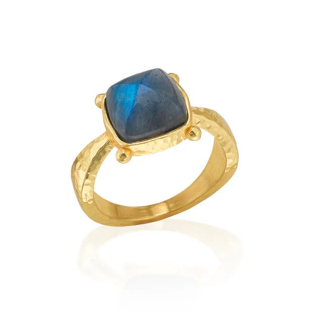 Mystic Eye Ring, Blue Lab