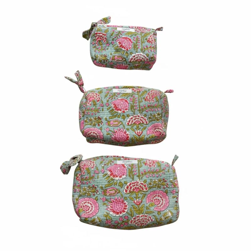 Toiletry Set-