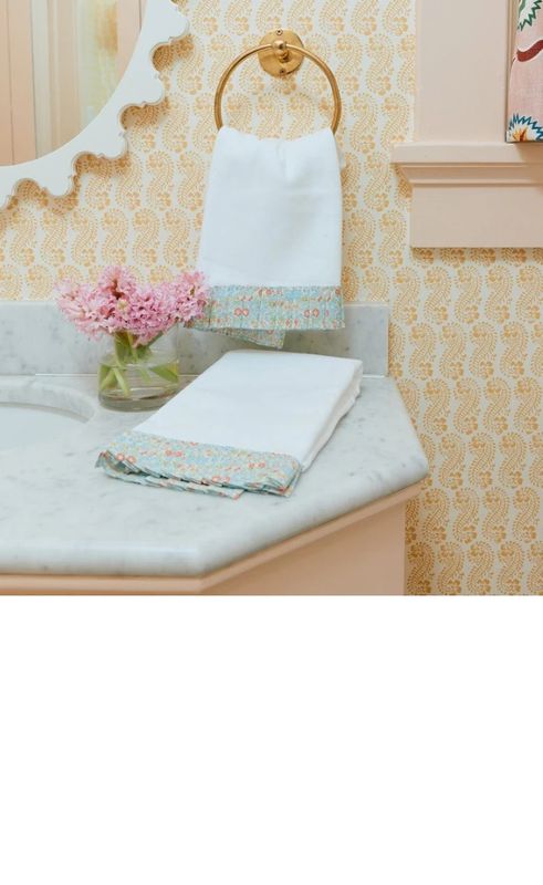 Pair Pleated Pwdr Bath Towel-