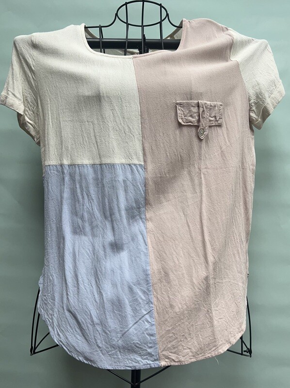 Andree pink, blue, and white, medium