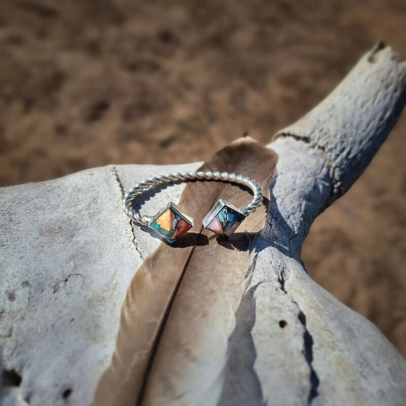 LARIAT bangle   SMALL