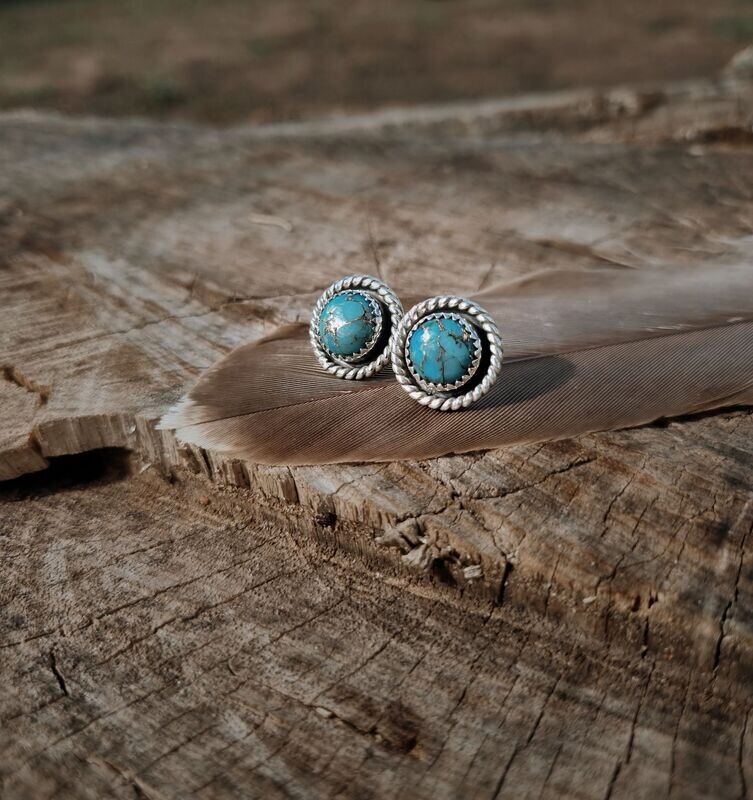 NEON MOON studs