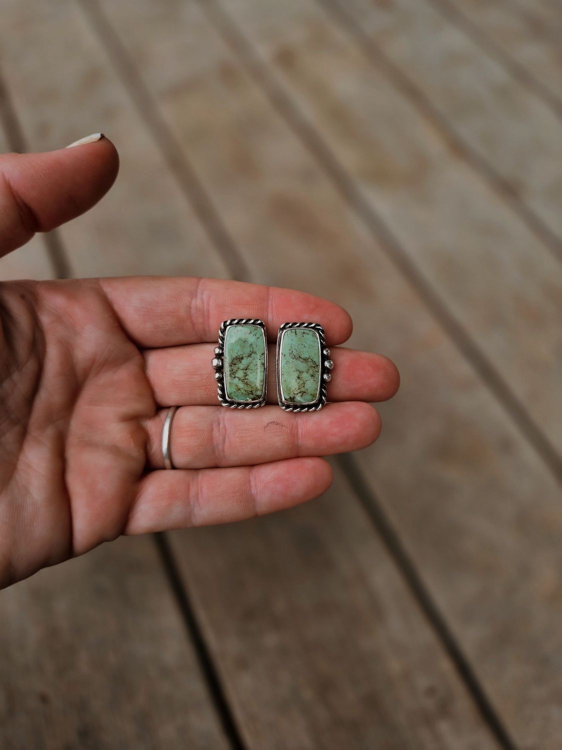 LIGHT GREEN Hubei Turquoise earrings