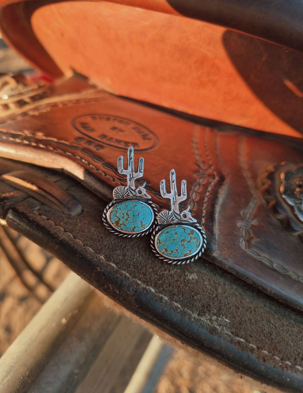 CACTUS SKULL studs (no.8 mine turquoise)