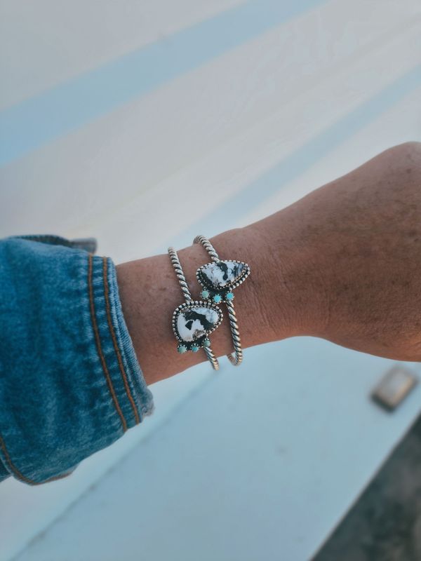 SCARLET cuff