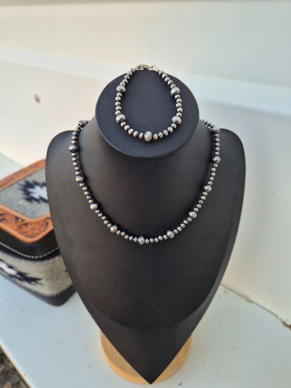 PEARLS 4mm + 8mm combo