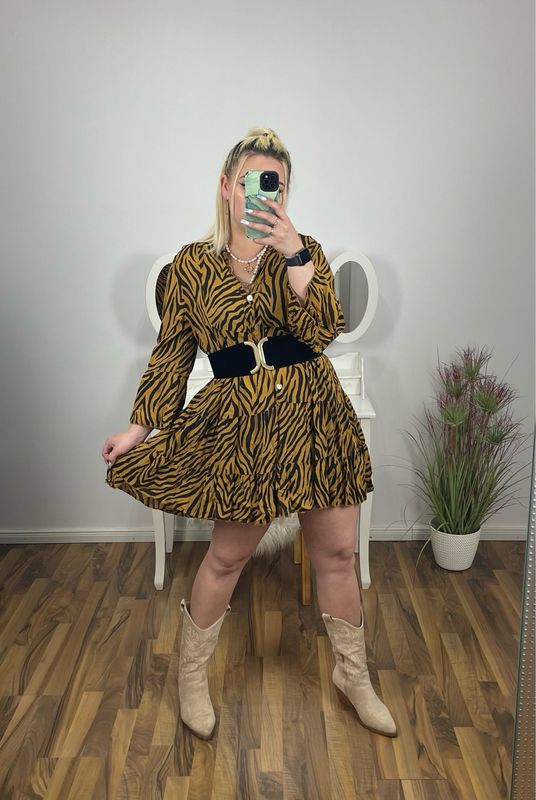 Wildcat Bluse/ Rüschenkleid