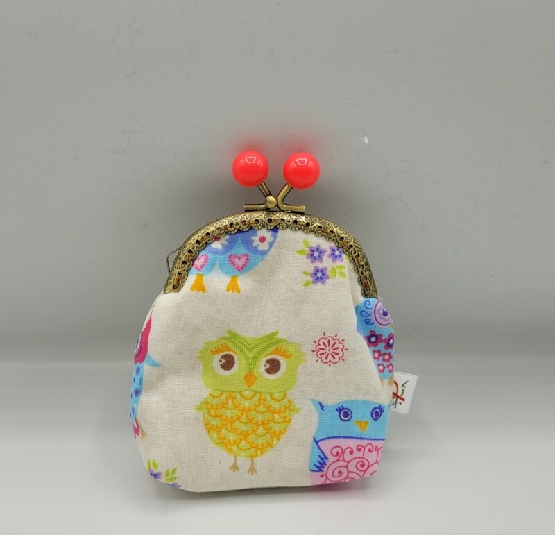 Portamonete con chiusura clic clac con gufi rosa 