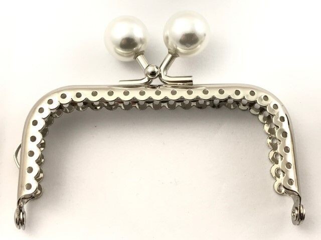 Chiusura clic clac 8,5 cm perla
