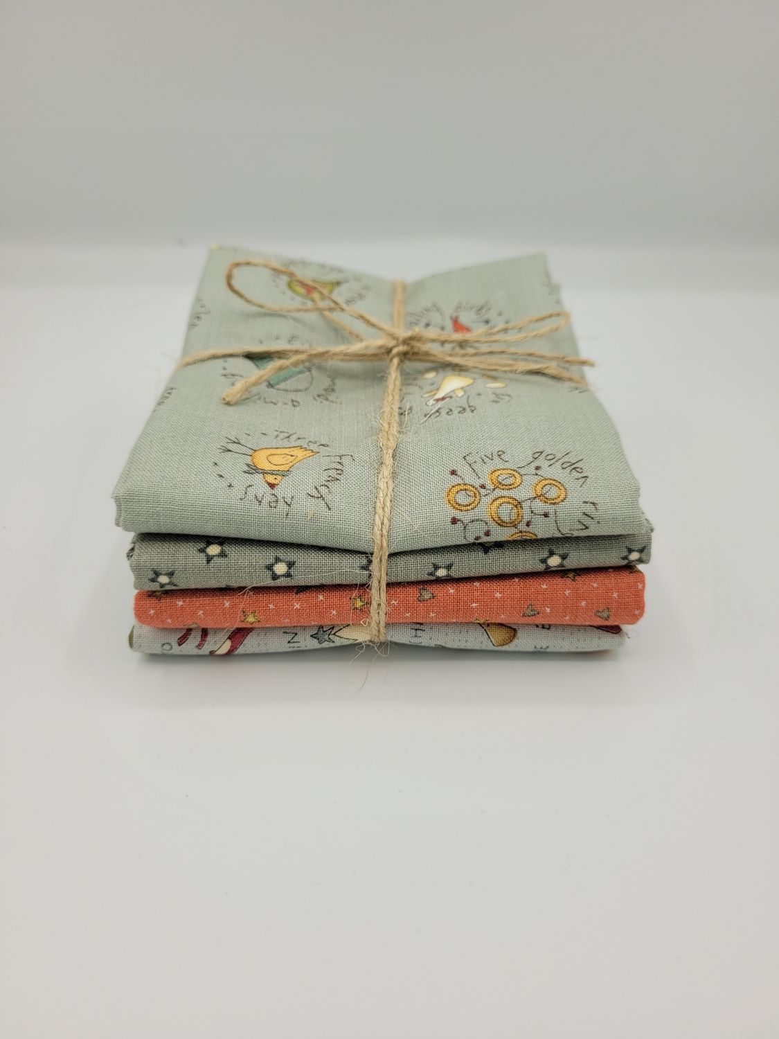 Set 4 fat quarters Anni Downs On the 12th
