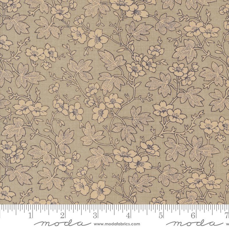 Rouenneries Trois Moda Fabrics 13964-17
