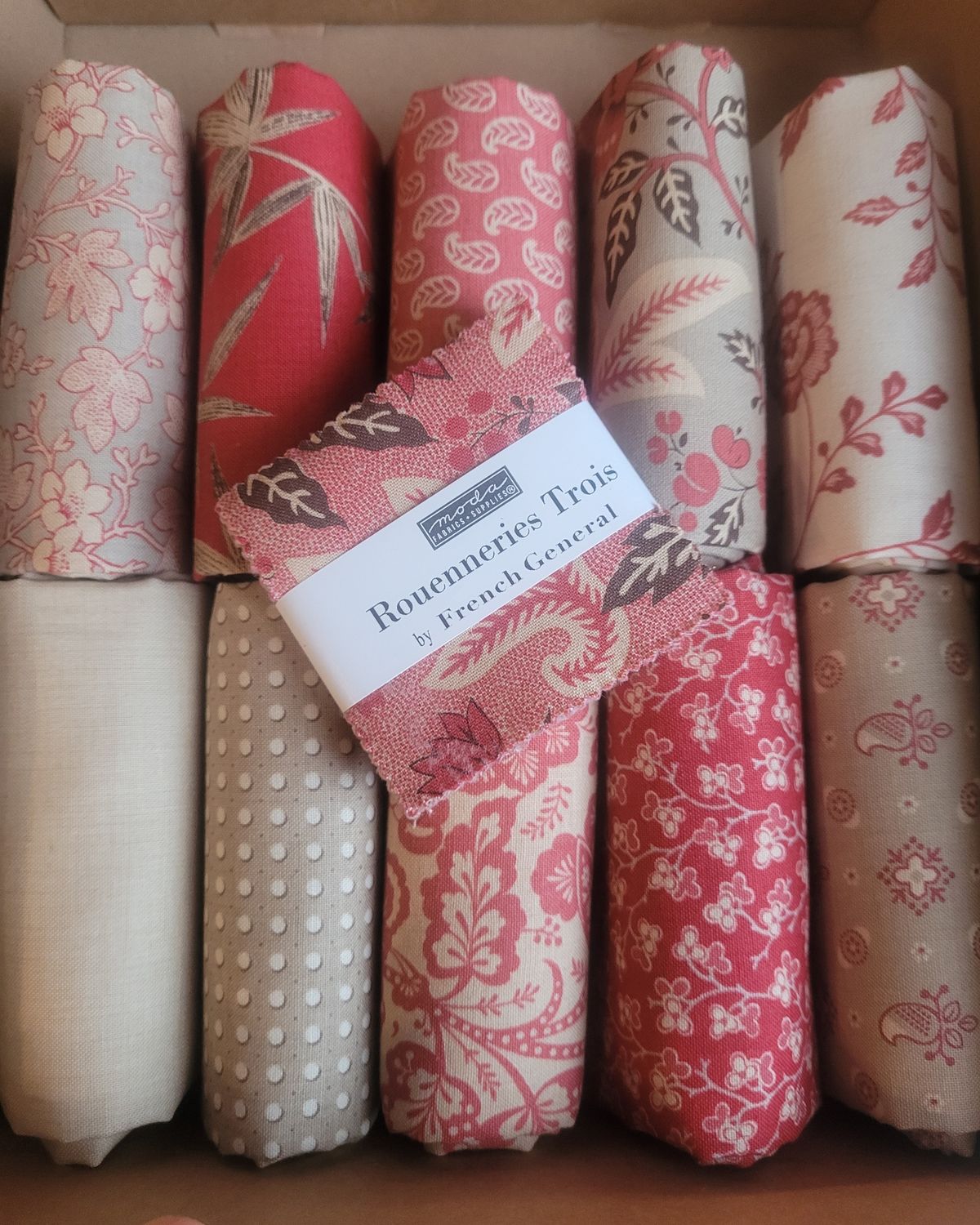 Box 1 Rouenneries Trois Moda Fabrics
